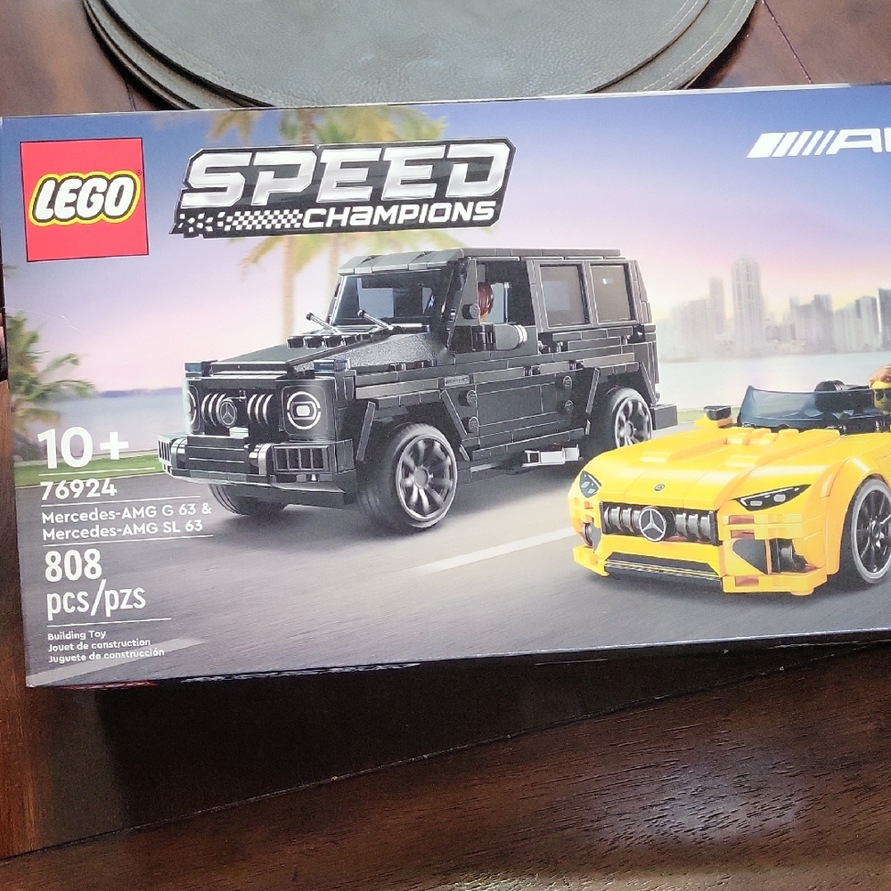 LEGO Speed Champions Mercedes-AMG Set - Black and Yellow